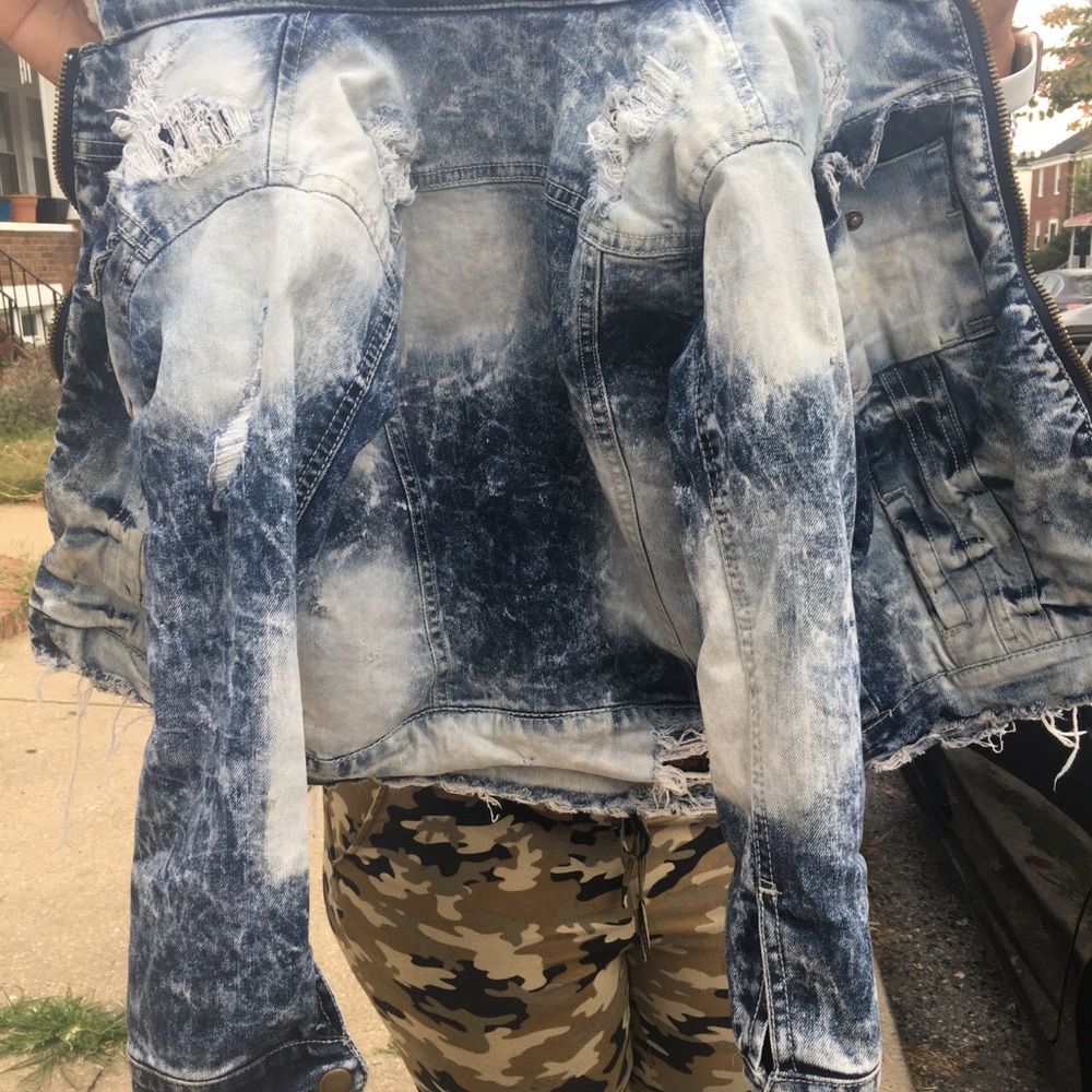 Jacket - Picture 3 of 3